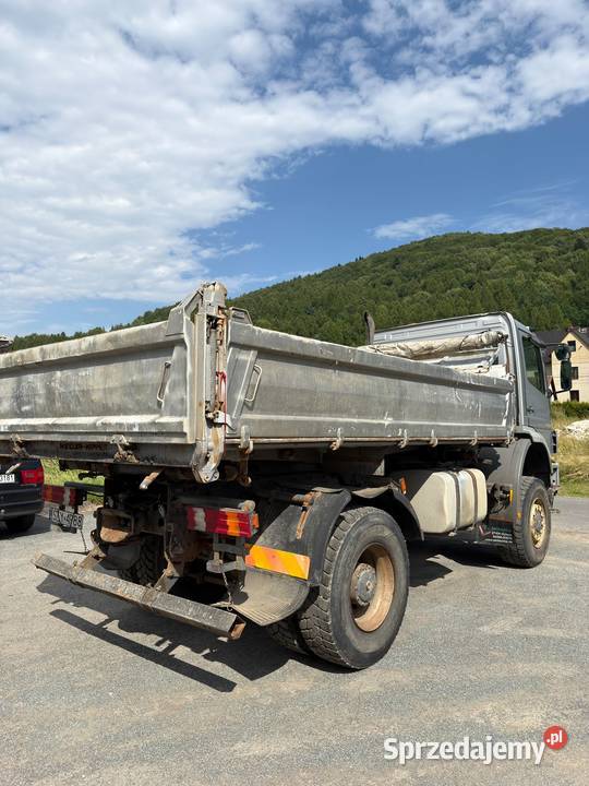 Mercedes Atego samochód specjalny do odśnieżania dróg 4x4