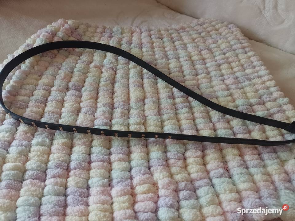 Bogato zdobiony Czarny pasek z dżetami pas Galanteria i dodatki Kraków sprzedam