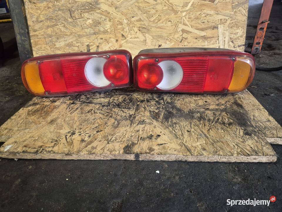 Lampa kompletna tylna MANITOU MT 1740 Tychy