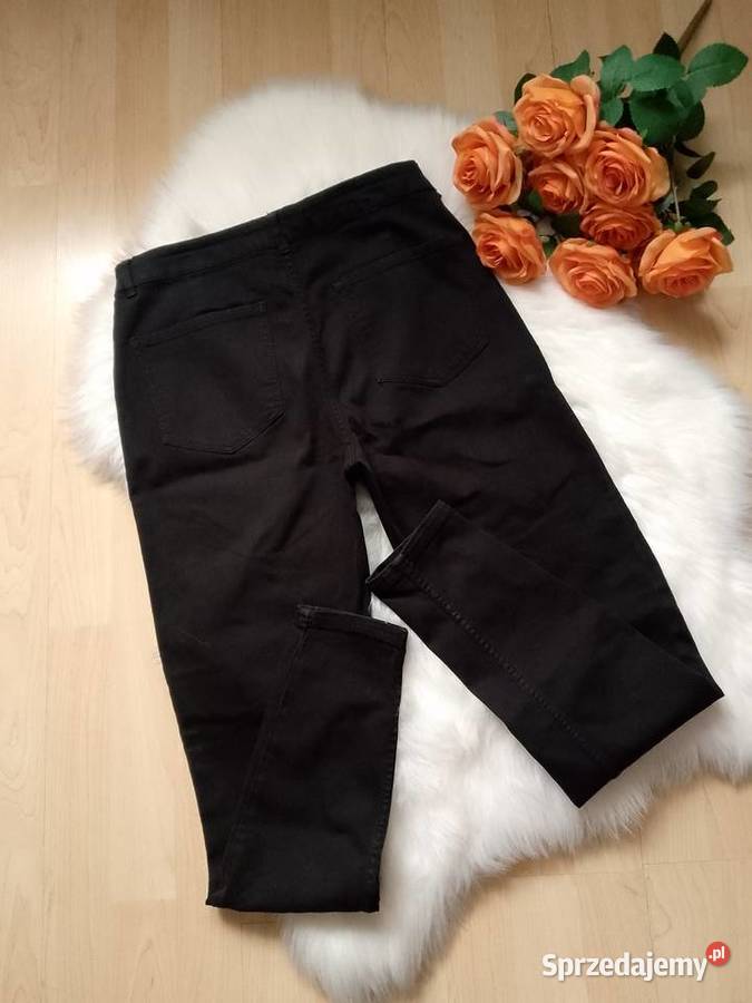Czarne wąskie spodnie skinny ML Sinsay Spodnie Olkusz