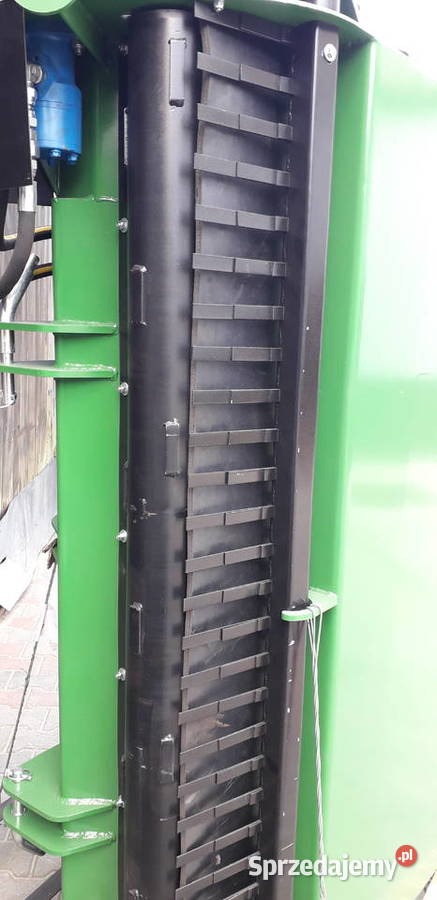 PiaskarkoSolarka samozaładowcza 1250L Oświęcim