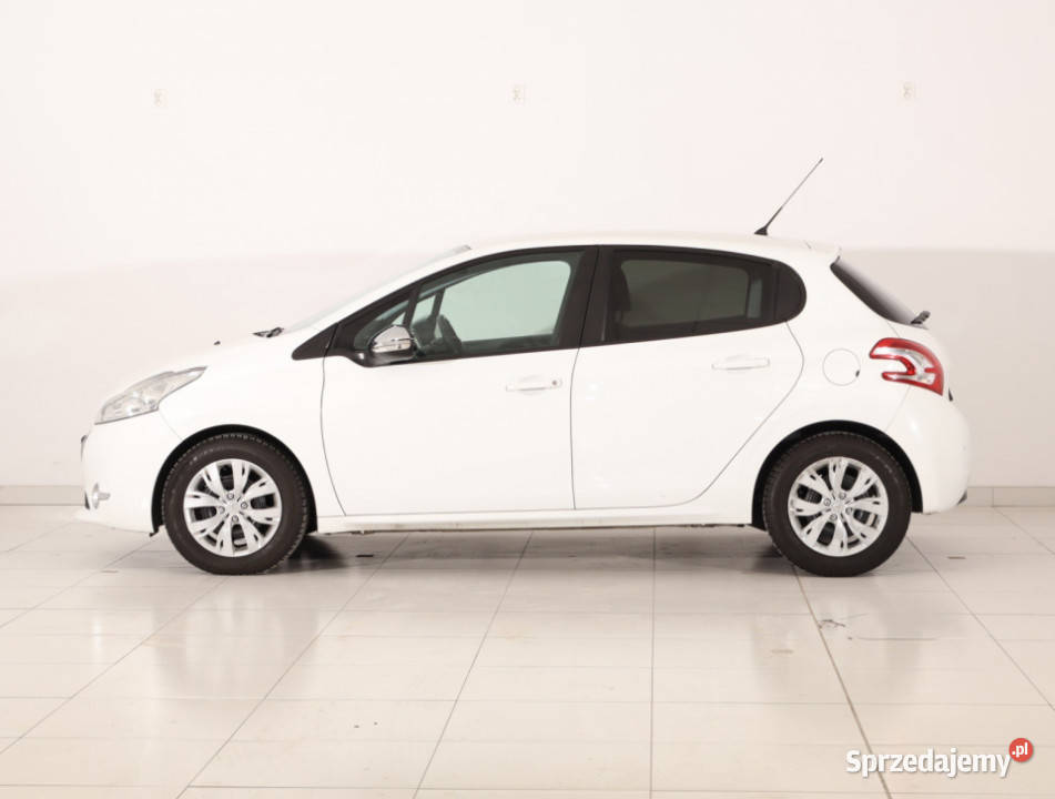 Peugeot 208 12 PureTech Piaseczno sprzedam