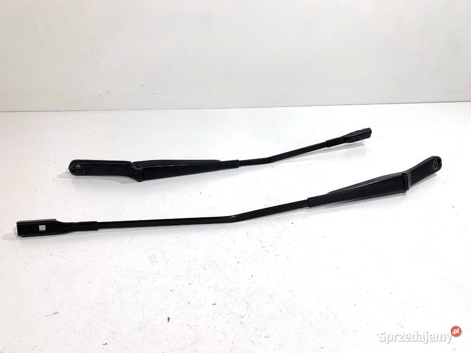 RAMIĘ WYCIERACZKI KOMPLET PRZÓD AUDI A7 4G 1018