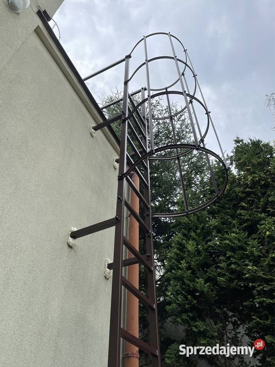 Drabina ewakuacyjna drabina włazowa