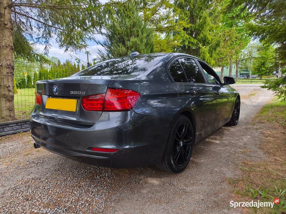 BMW F30 320d xDrive 184 Sedan V5C Rok produkcji 2014 Zamość