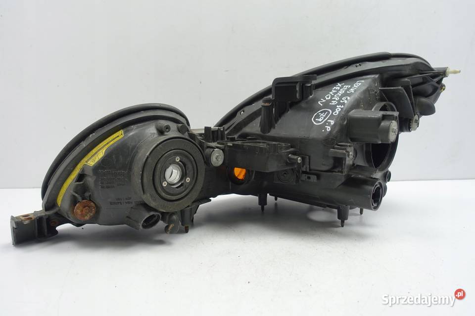 Lexus GS 300 GS300 II XENON PRZEDNIA LAMPA prawa Janów
