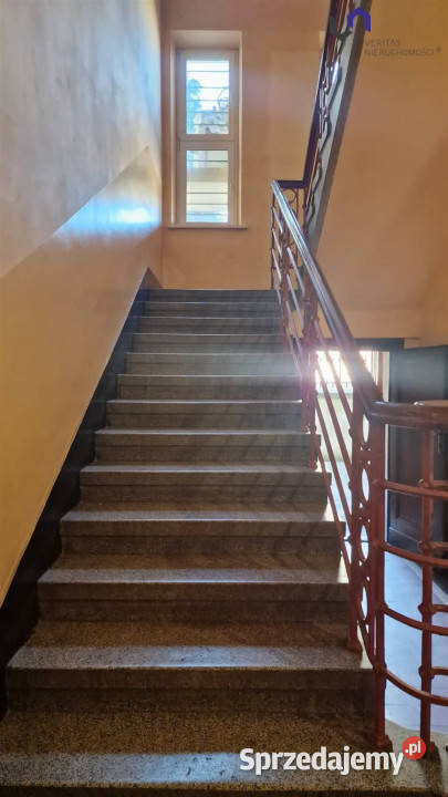 Sprzedam mieszkanie Kraków 8785m2 3 pokoje sprzedam