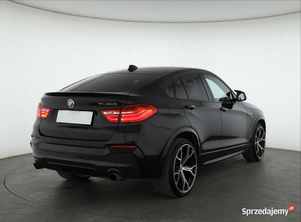 BMW X4 M40i klimatyzacja Samochody osobowe