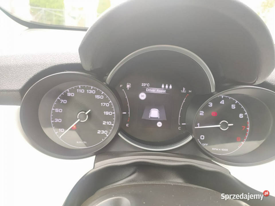 Fiat 500x 16 ETorg 110BezwypadkowyNiski przebieg wielofunkcyjna kierownica Łódź