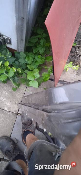 Drzwi prawe Mercedes W124 sedan Karoseria Karoseria sprzedam