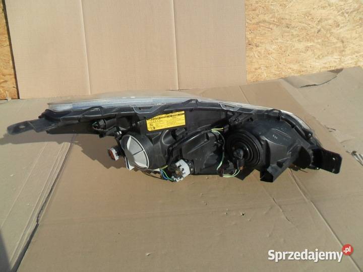 Subaru Legacy Outback 09 Xenon Reflektor Lewy Lampy przednie Nowy Tomyśl sprzedam