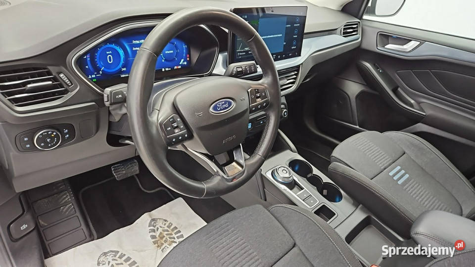 Ford Focus 15 EcoBlue Active X aut Z Polskiego nieuszkodzony sprzedam