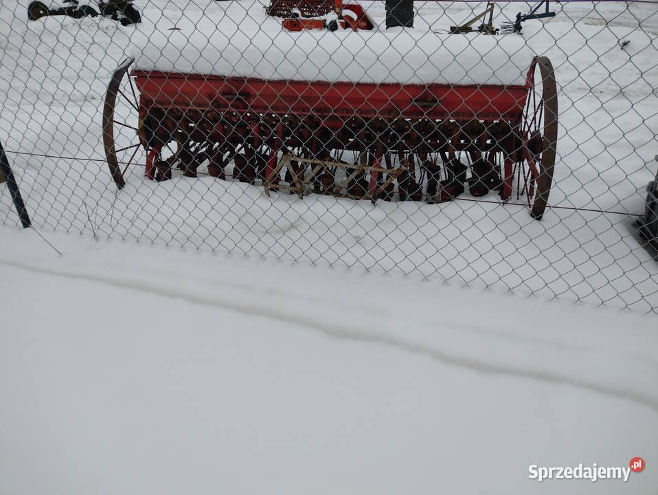 Siewnik zbożowy 24 lejek Spławy Pierwsze