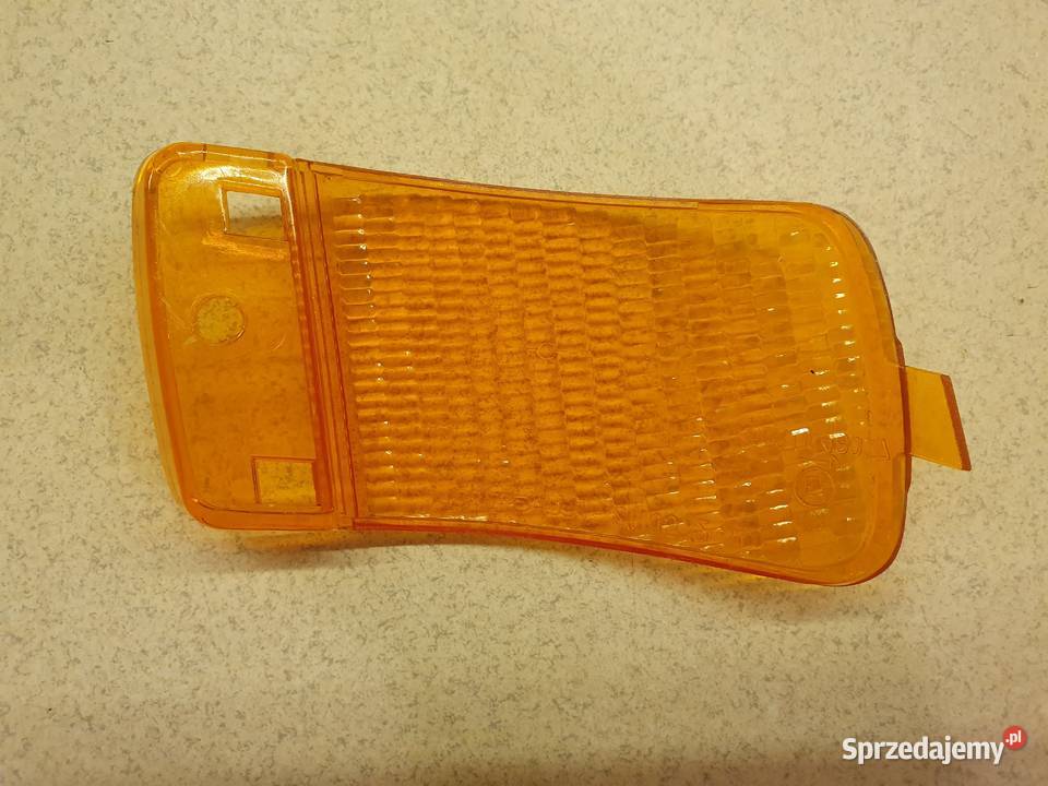 Piaggio skr klosz prawego tylnego kierunkowskazu mazowieckie Warszawa