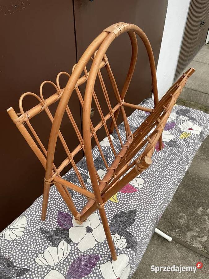 wiklinowy gazetnik Pruszcz Gdański sprzedam