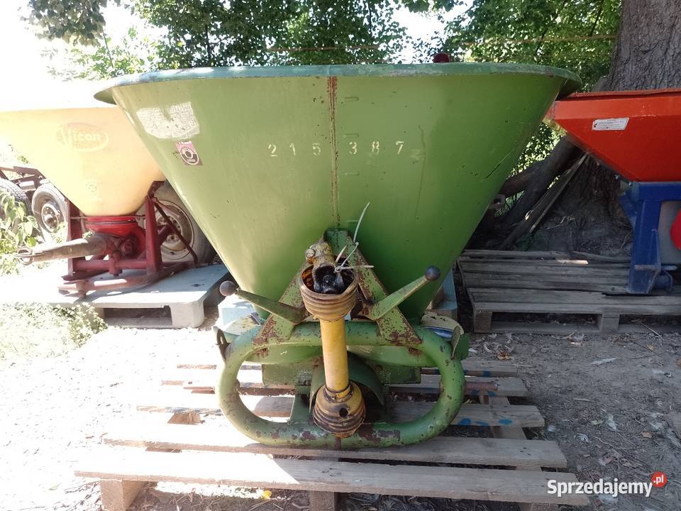 Rozsiewacz 600l diadem 250l amazone sprzedam