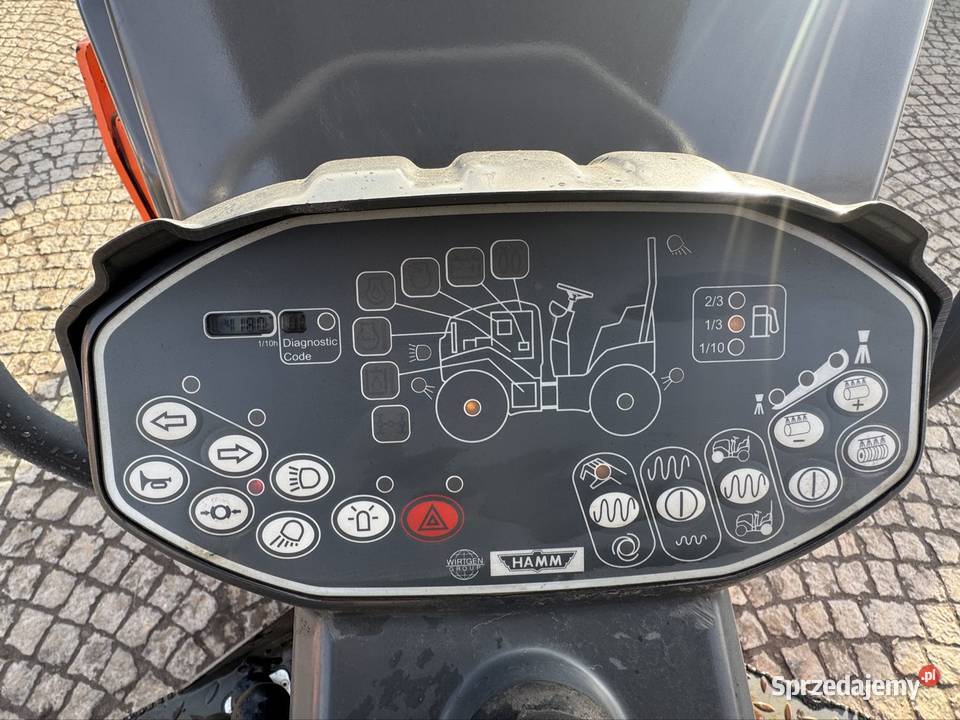 Walec Hamm HD14 VT GumaStal Chojnów