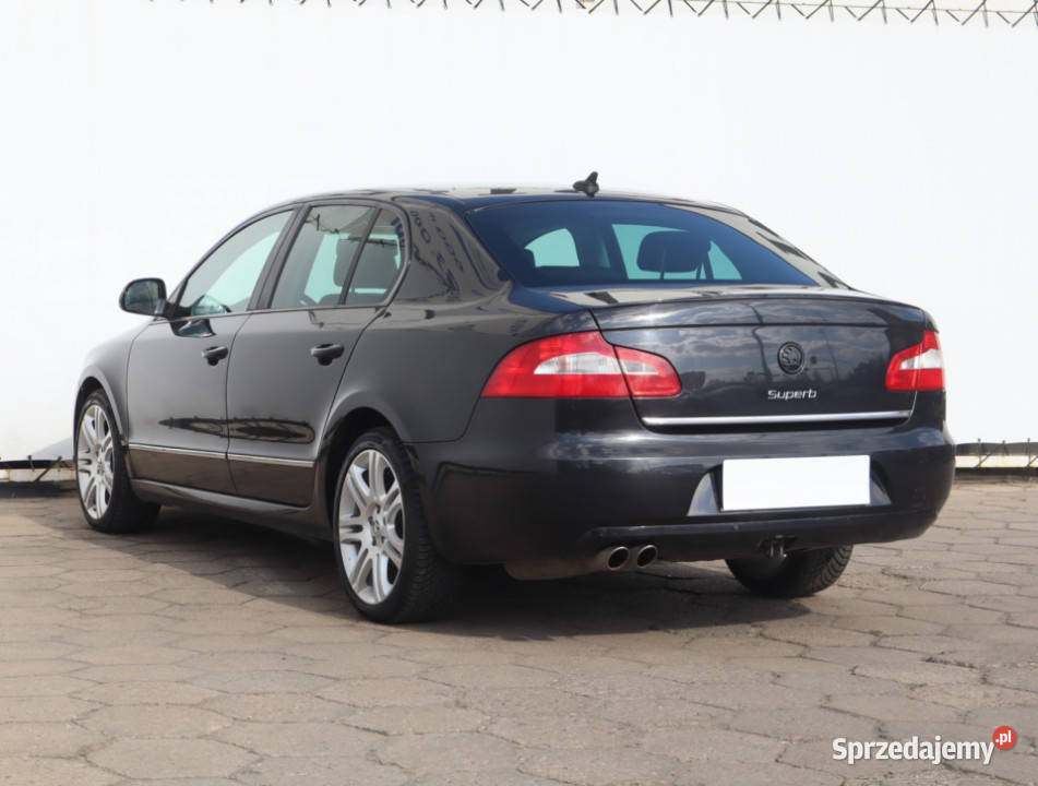 Skoda Superb 16 TDI Rok produkcji 2012