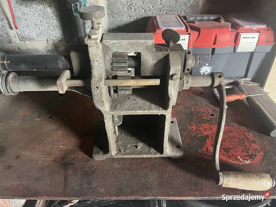 Sprzedam żłobiarke walcarkę do blachy Szczekociny sprzedam