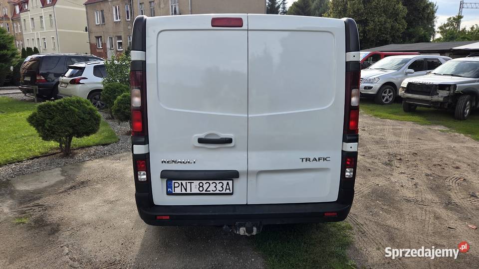 Sprzedan Renault Trafic 16 diesel 2019 nieuszkodzony Zbąszyń