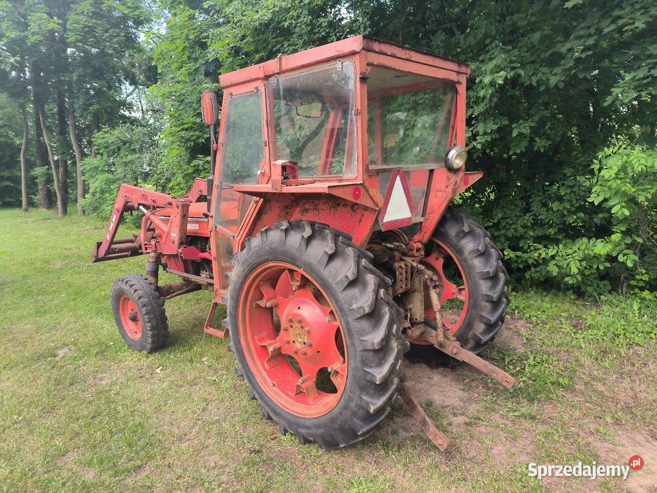 Ciągnik Zetor 5711 z turem