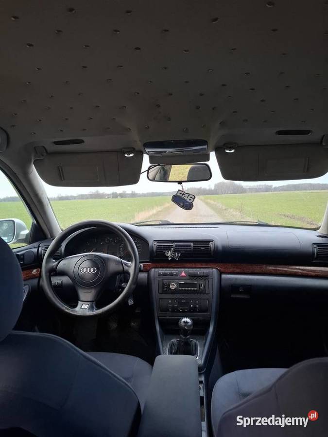 Audi A4B5 V6 25TDI nieuszkodzony