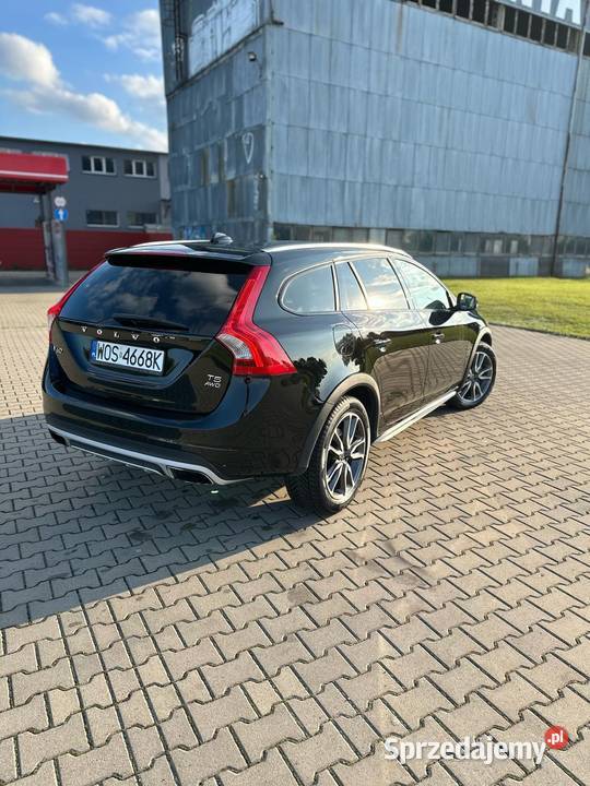 Volvo V60 CROSSCOUNTRY 1967cm3 Ostrołęka