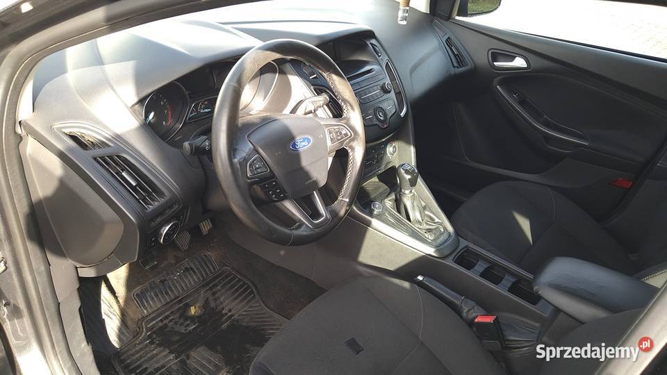 ford focus 16 16v 2016r lift Rok produkcji 2016 Szczecin sprzedam