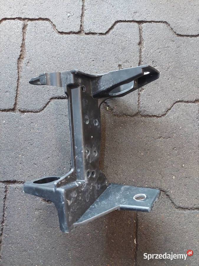 Renault Captur II 2 Prawy Przod Slizg Wspornik Kłobuck