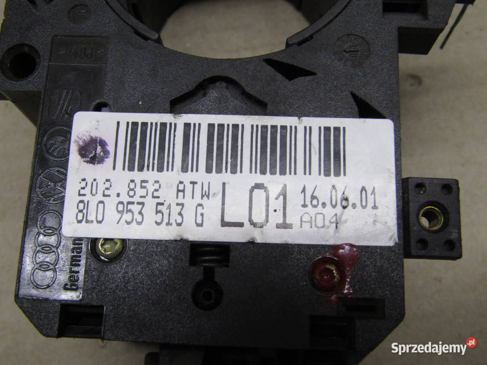 PRZEŁĄCZNIK POD KIEROWNICĘ AUDI A4 B5 8L0953513G Rok produkcji 2001 Mysłaków sprzedam