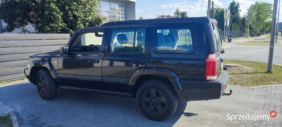 Jeep Commander 30CRDI niski przebieg immobilizer Kielce sprzedam