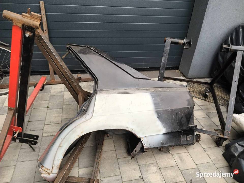 Błotnik tylny Alfa Romeo 75 lewy i prawy śląskie Okrajnik sprzedam