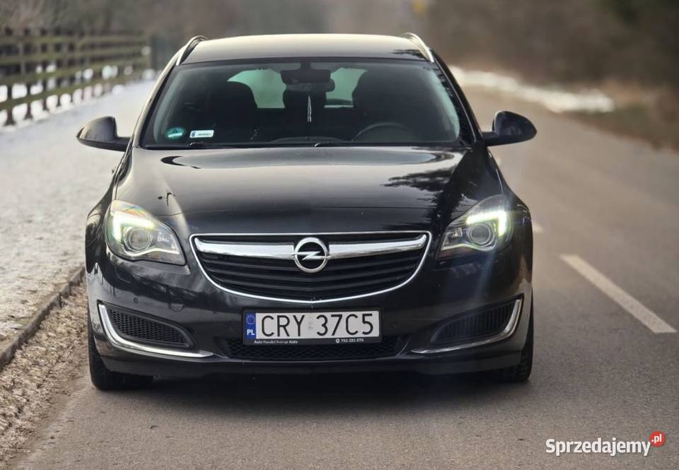 Opel Insygnia 20 diesel 2015r kombi radio sprzedam