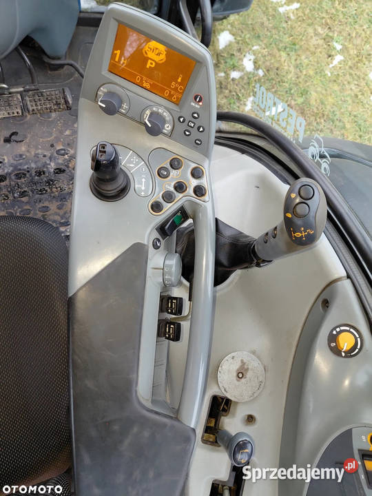 Ciągnik rolniczy VALTRA T151E Valtra Świecie