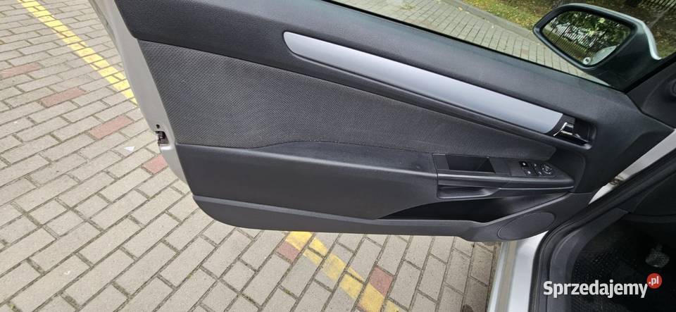 Opel Astra GTC manualna mazowieckie Sochaczew