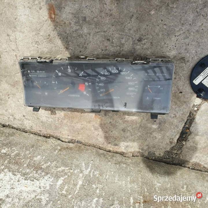 Liczniki zegary obrotomierz Nissan Sunny N13 Części samochodowe Kraków sprzedam