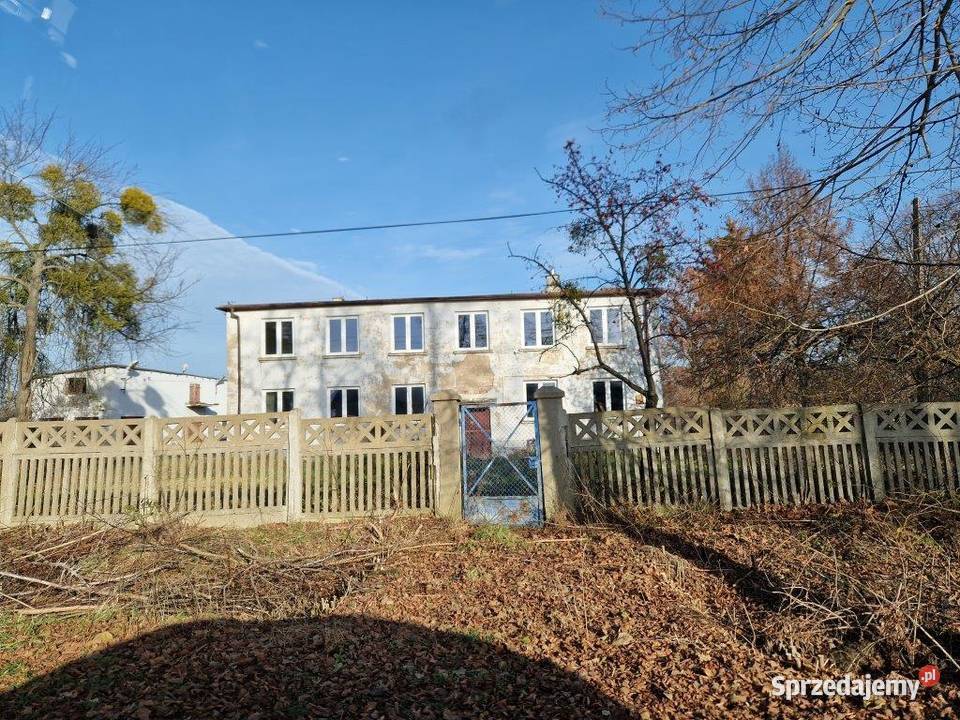 Wyszogród dziłka budowlana z budynkami woda prąd