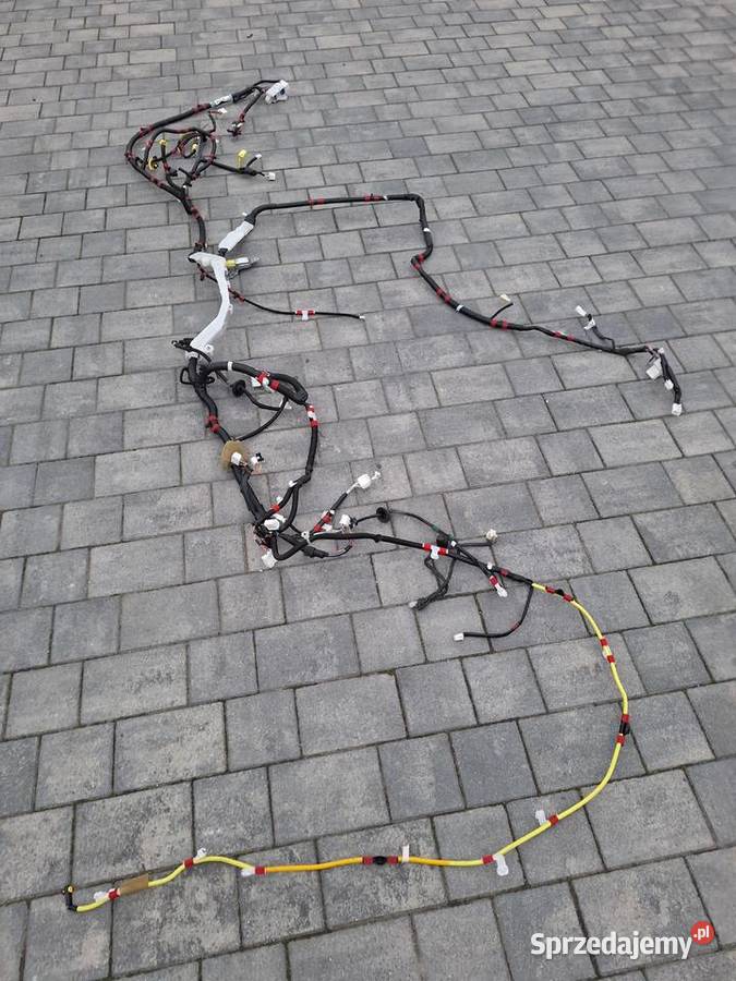 Lexus RX 400h wiązka podłogi wnętrza prawa RX Materiały instalacyjne Toruń