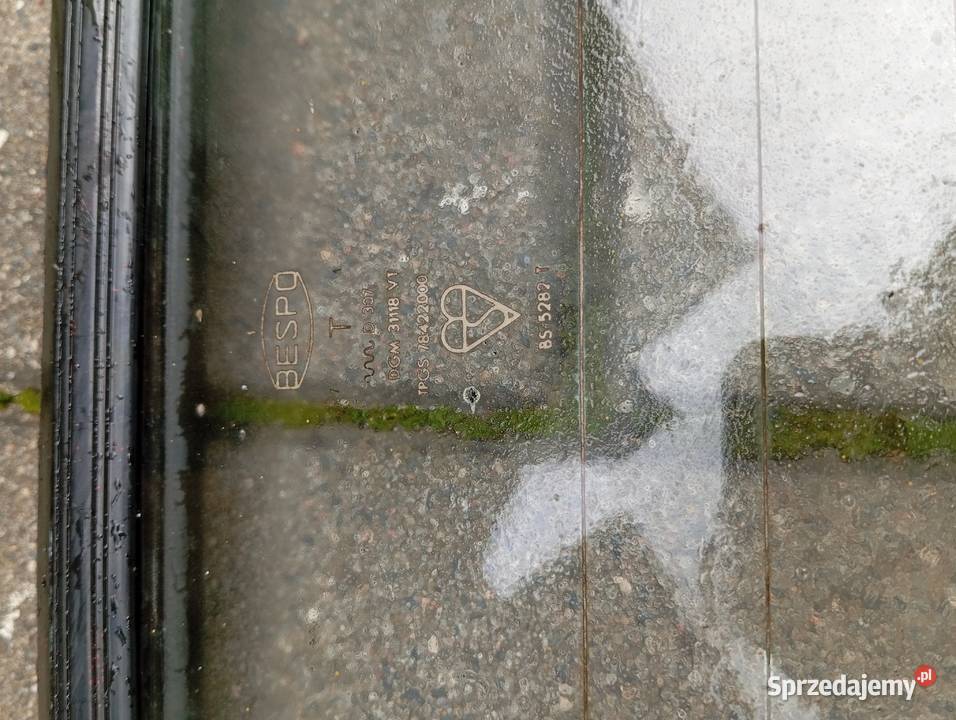 Sprzedam szyby do 126p Mosina