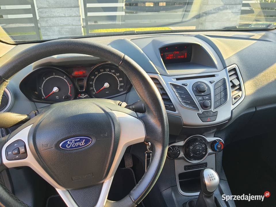 Zadbany Ford Fiesta isofix Zielona Góra