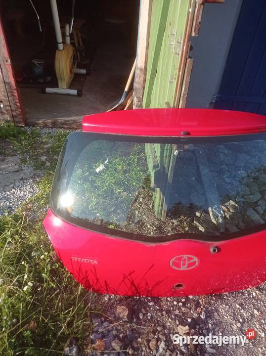 Klapa bagażnika tył toyota Yaris stan Siemianowice Śląskie sprzedam