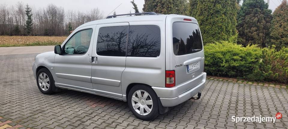Citroen Berlingo 16HDi PANORAMA srebrny lubelskie
