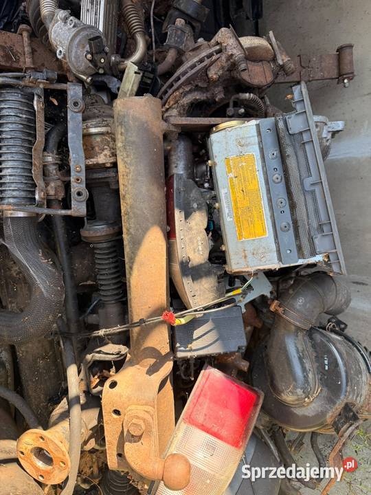 Części Mitsubishi L200 2004rmin skrzynia biegów