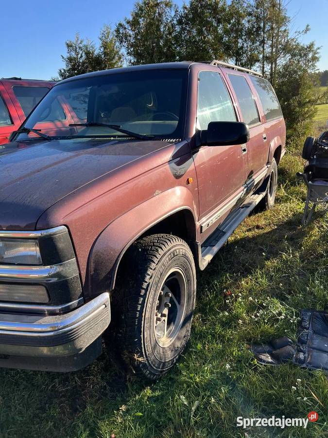 Chevrolet Suburban 1500 LS Niepowtarzalnykultow nieuszkodzony