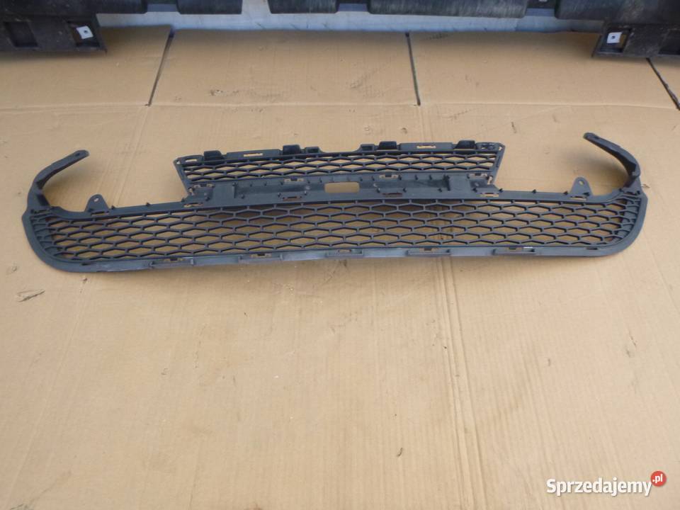 KRATKA ZDERZAKA PRZÓD EVOQUE LIFT GJ3217K945A osobowe