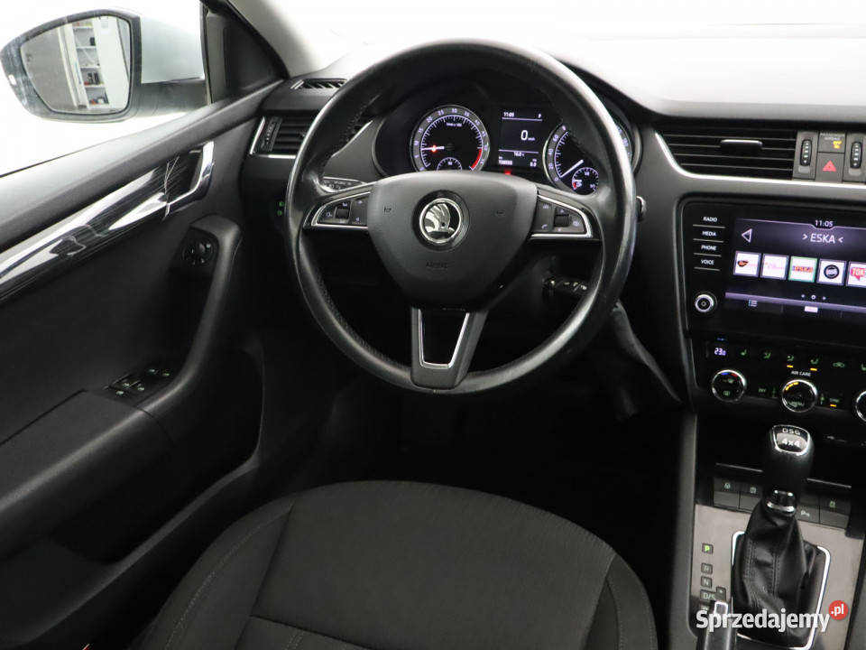 Skoda Octavia 20 TDI czujnik parkowania