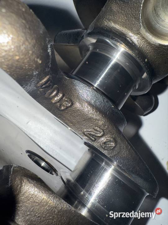 Wał korbowy BMW F900XR F900R K83
