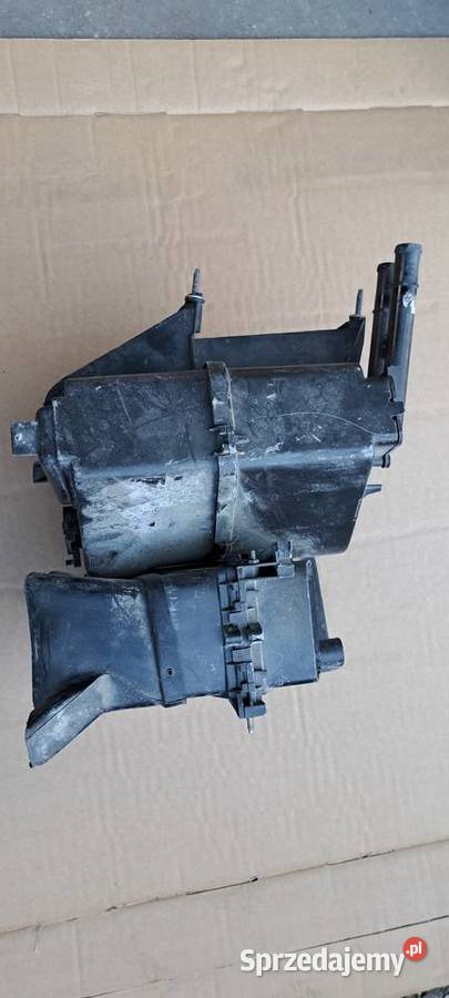 Obudowa nagrzewnicy 893819355A Audi 80 Luzino