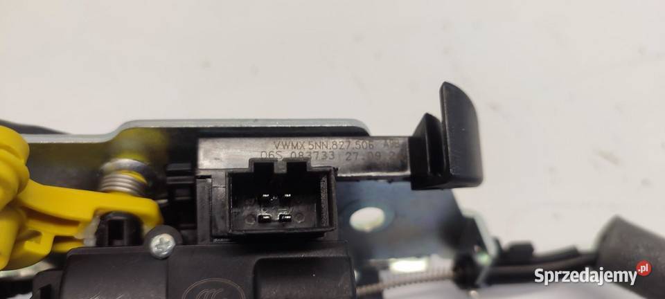 VW TIGUAN II ALLSPACE ZAMEK DOCIĄG KLAPY Części samochodowe