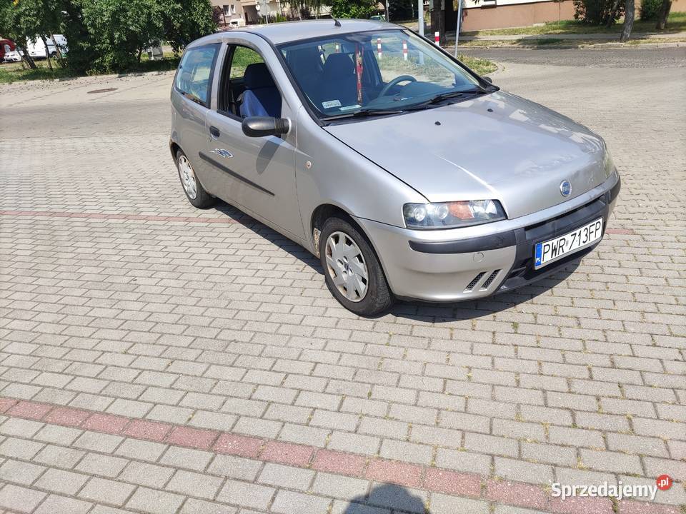 Fiat Punto 2002 niski przebieg Września